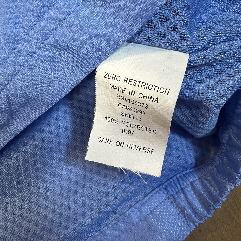 Zero Restriction Pullover Men's Medium Light Blue… - image 6